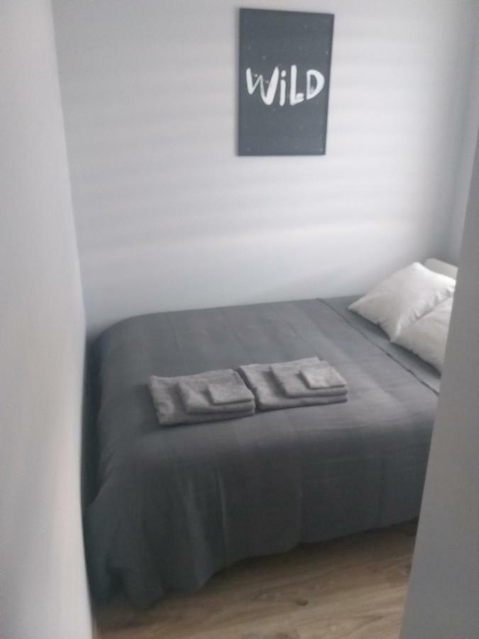 Apartament Fibra Crema Ρίμπνικ Εξωτερικό φωτογραφία